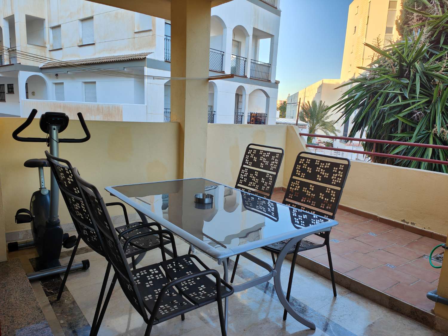 Piso a 200 metros de la playa