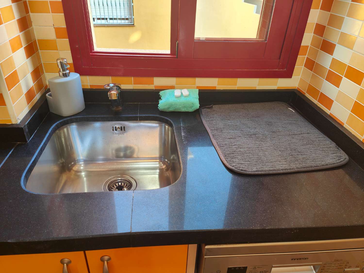 Piso a 200 metros de la playa