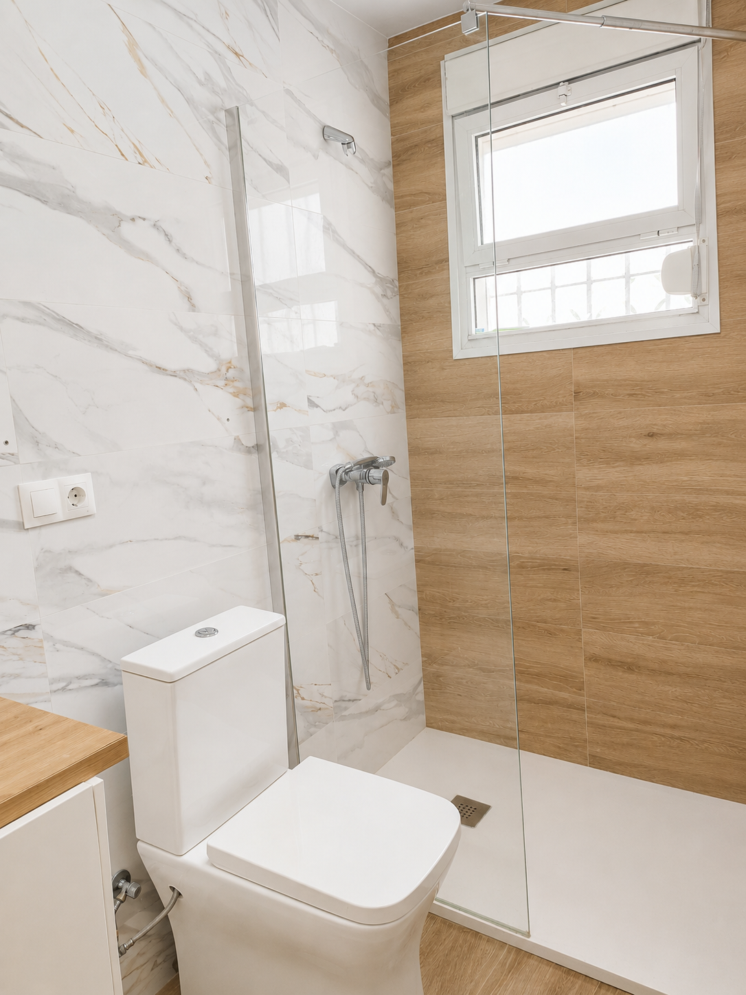 Dos apartamentos independientes con gran terraza privada en Málaga – Ideal inversión o rentabilidad