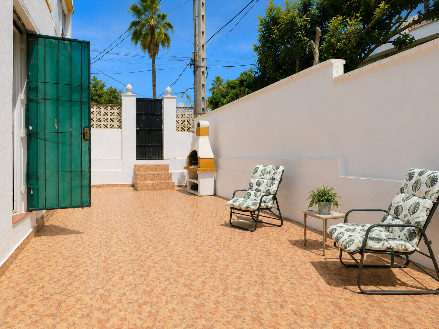 Dos apartamentos independientes con gran terraza privada en Málaga – Ideal inversión o rentabilidad