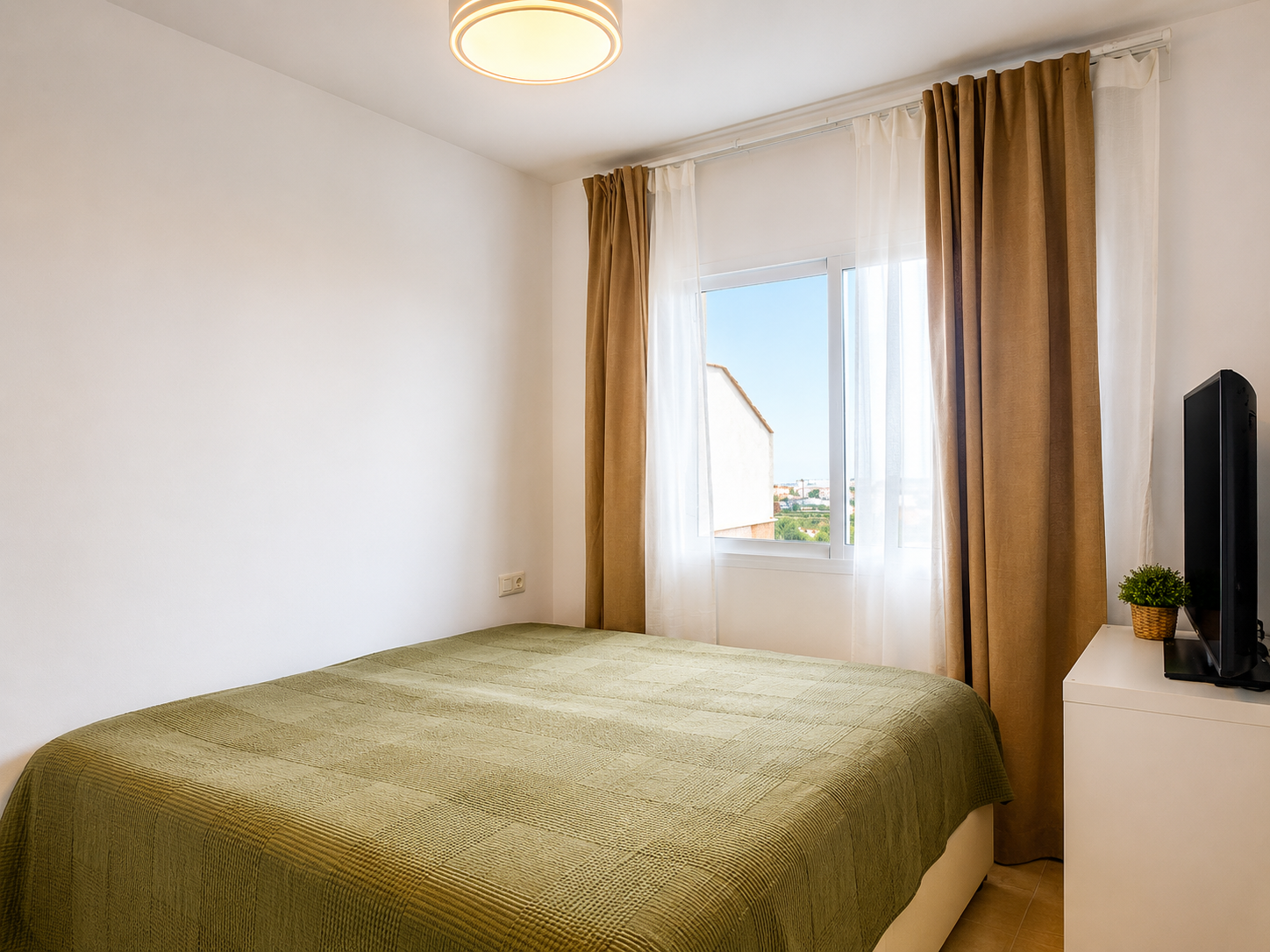 Activo Hotelero con proyecto aprobado y obra iniciada en Benalmádena Pueblo