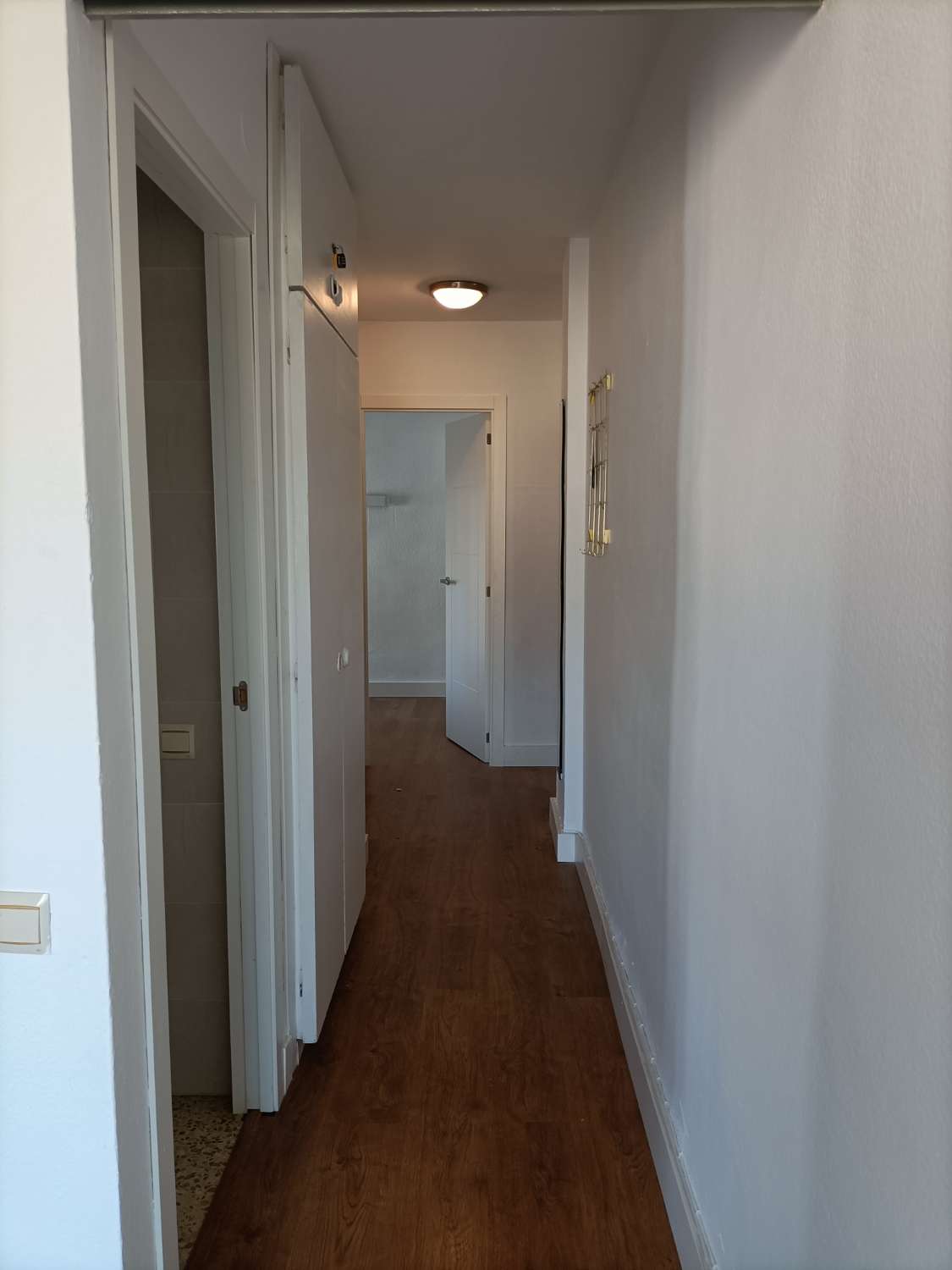 318. Bonito apartamento en el centro y con piscina