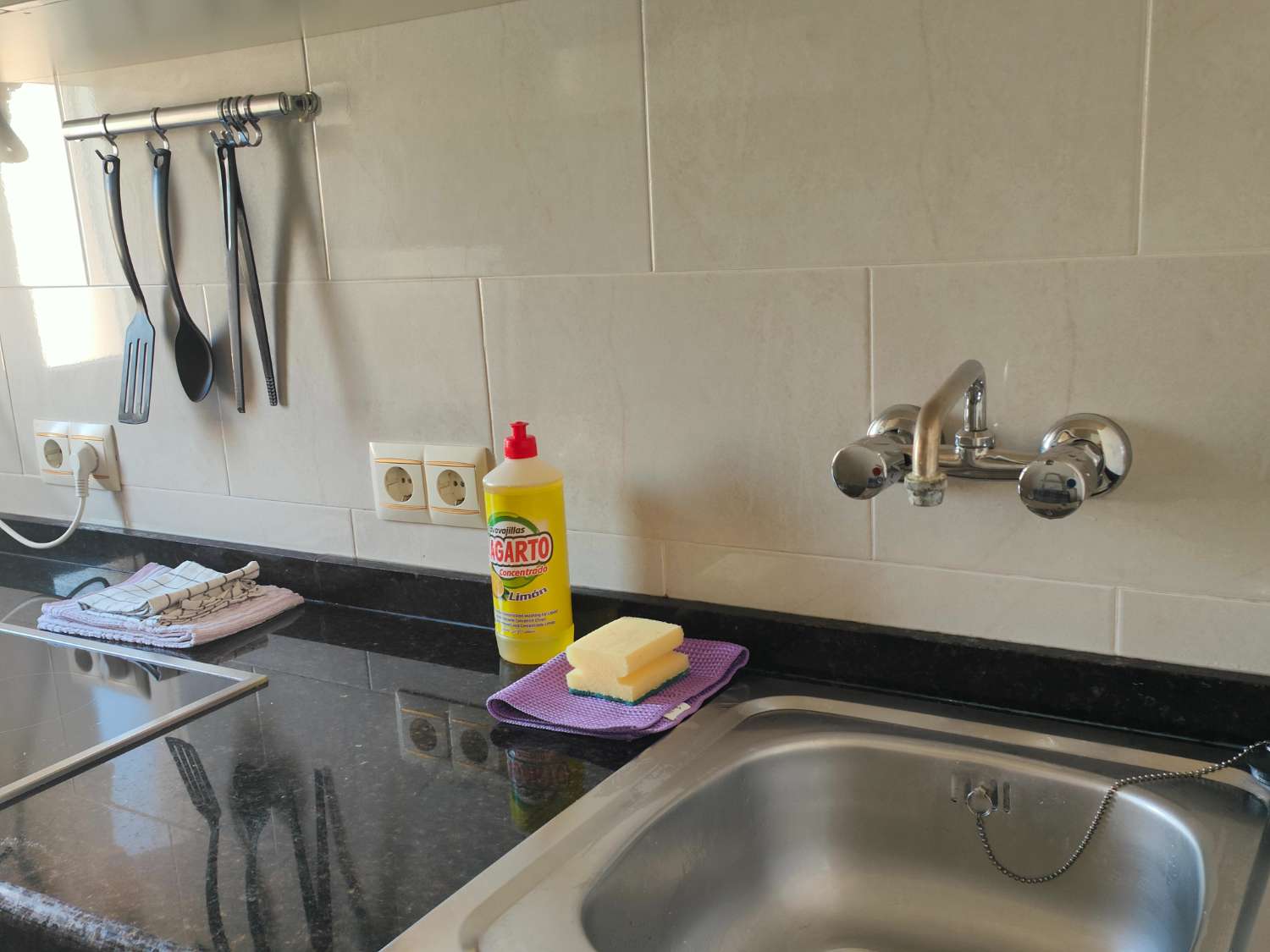 318. Bonito apartamento en el centro y con piscina