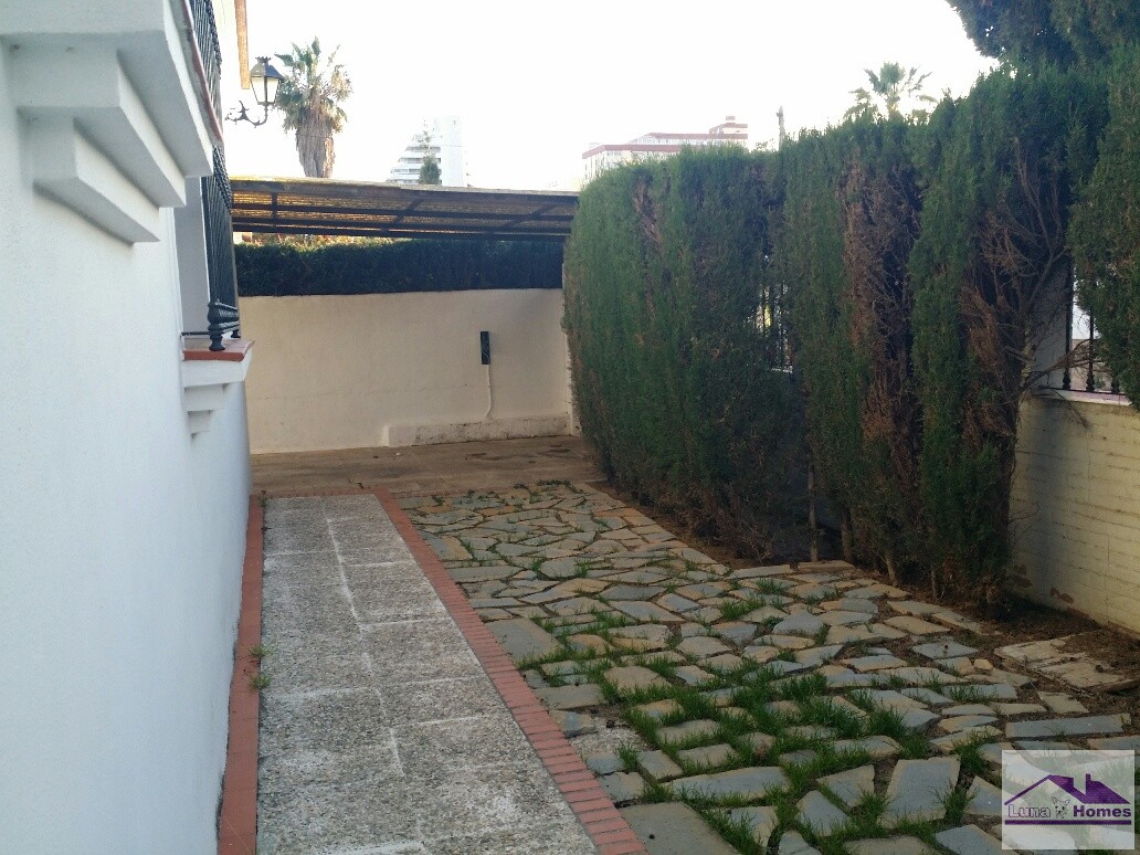 Villa myynnissä Benalmádena Costa