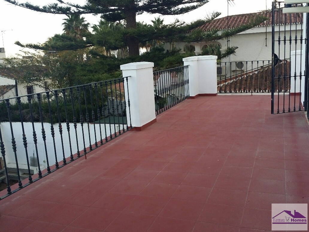 Villa myynnissä Benalmádena Costa