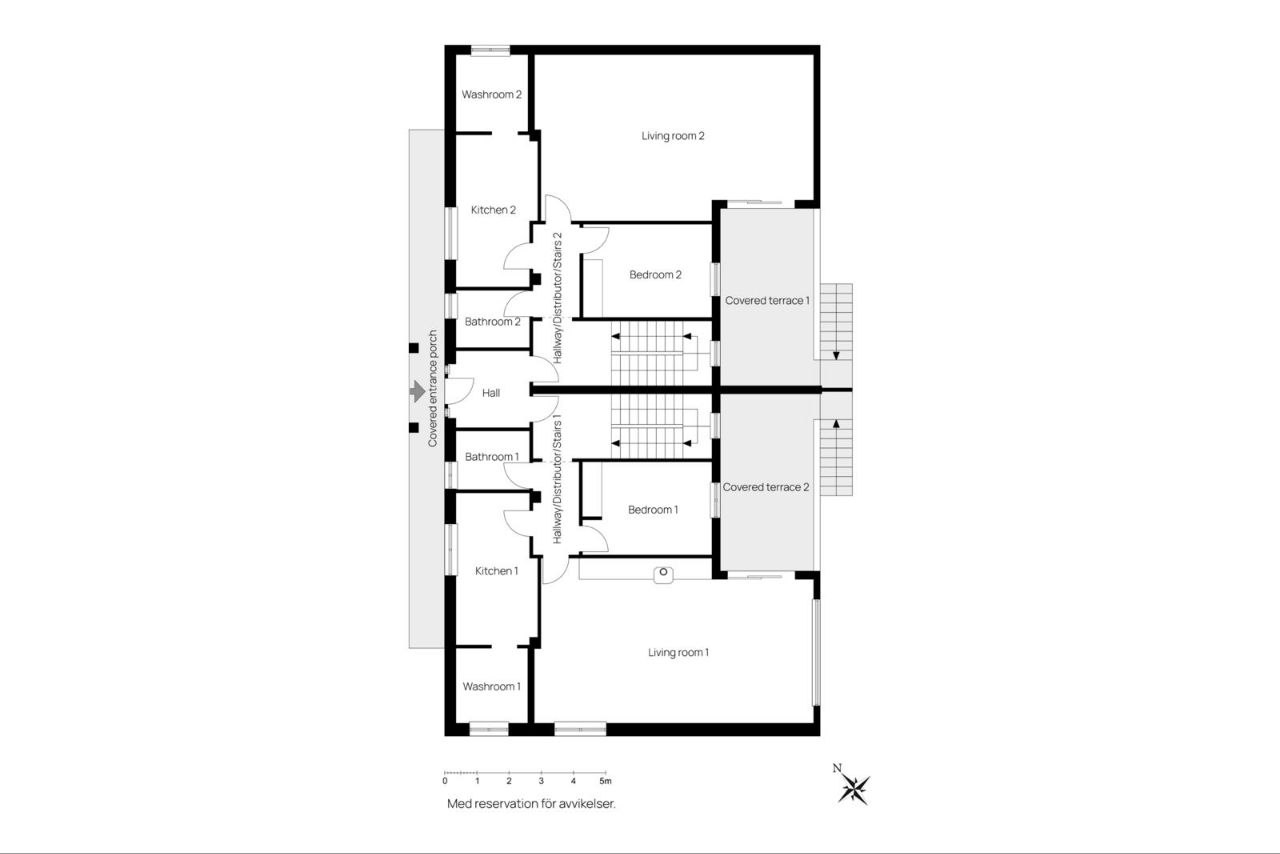 Espectacular Villa de 500m² con Piscina en Benalmádena Costa – Gran Potencial: Dividida en 2 Viviendas Independientes