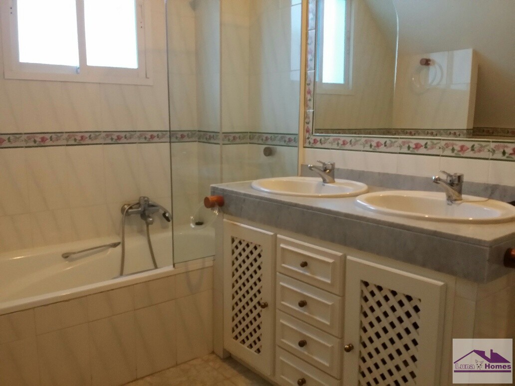 Villa myynnissä Benalmádena Costa