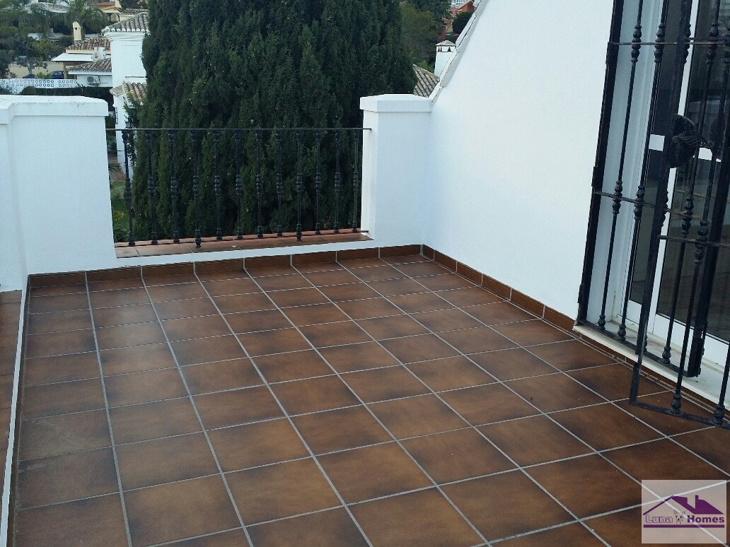 Villa myynnissä Benalmádena Costa