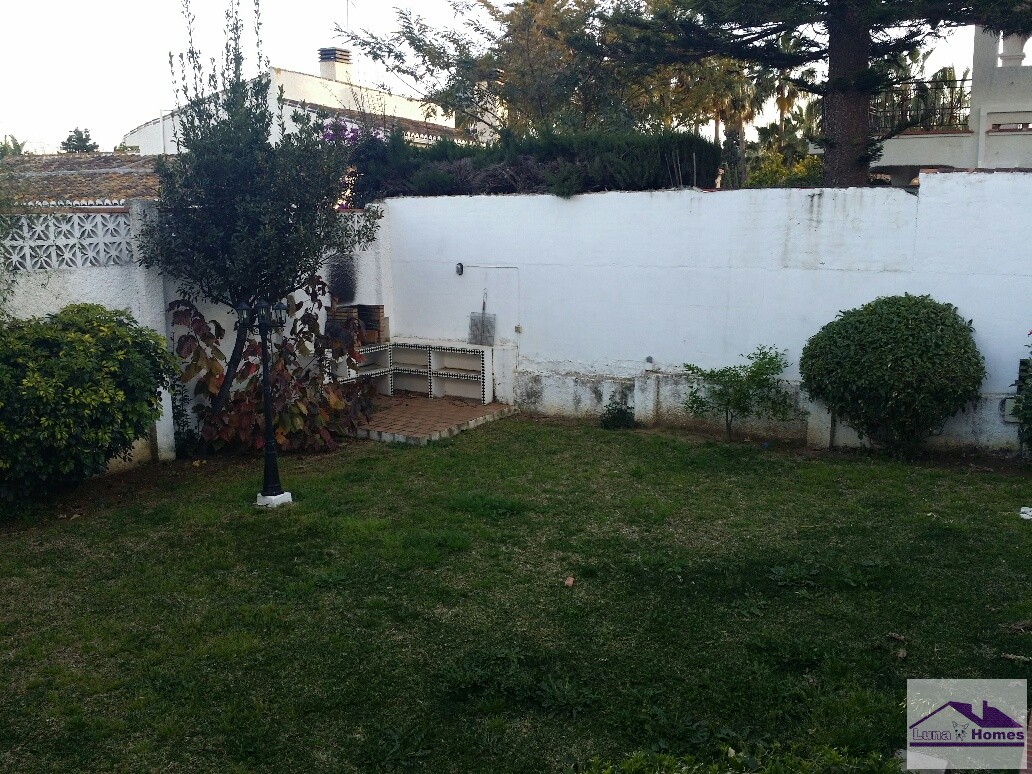 Villa myynnissä Benalmádena Costa