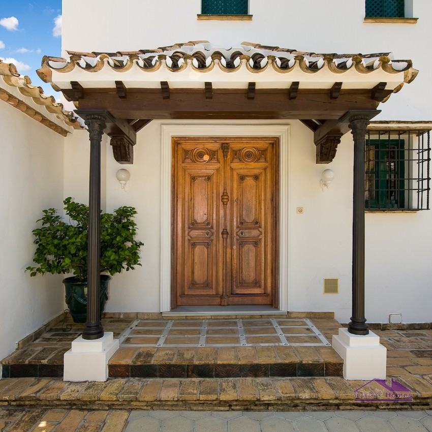 Villa myynnissä Benalmádena Costa