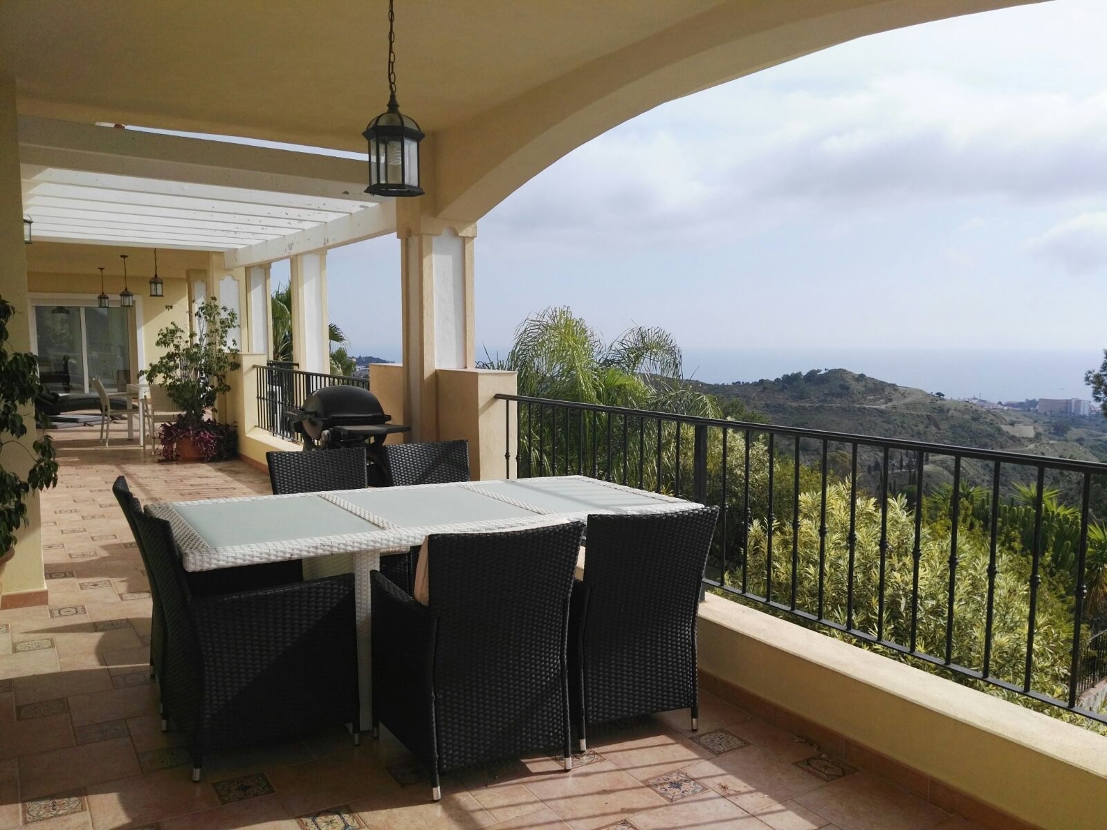 Villa for sale in Mijas