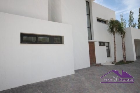 Villa en venta en Mijas