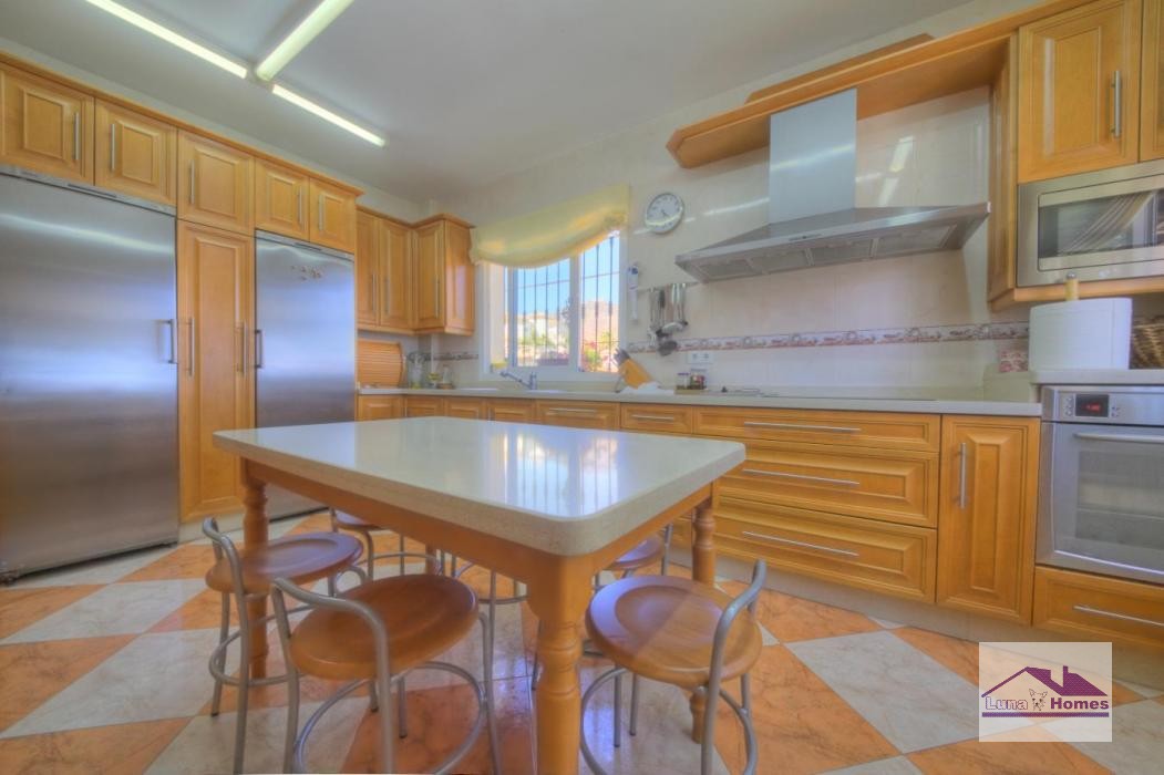 Villa en venta en Fuengirola