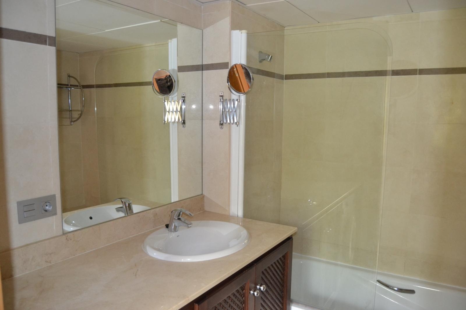 Appartement te koop in Benalmádena