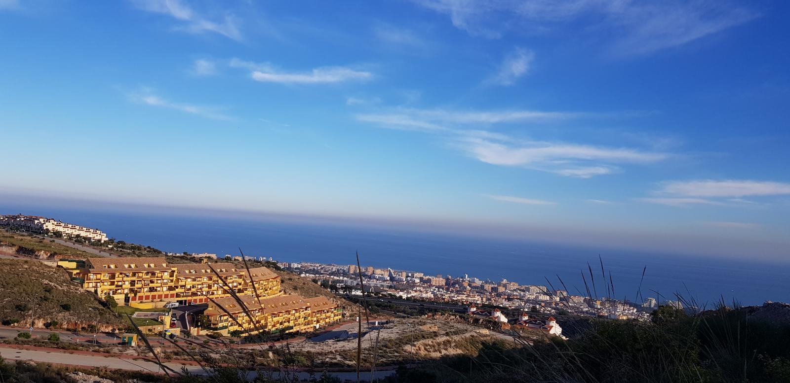 قطعة أرض للبيع في Arroyo de la Miel (Benalmádena)