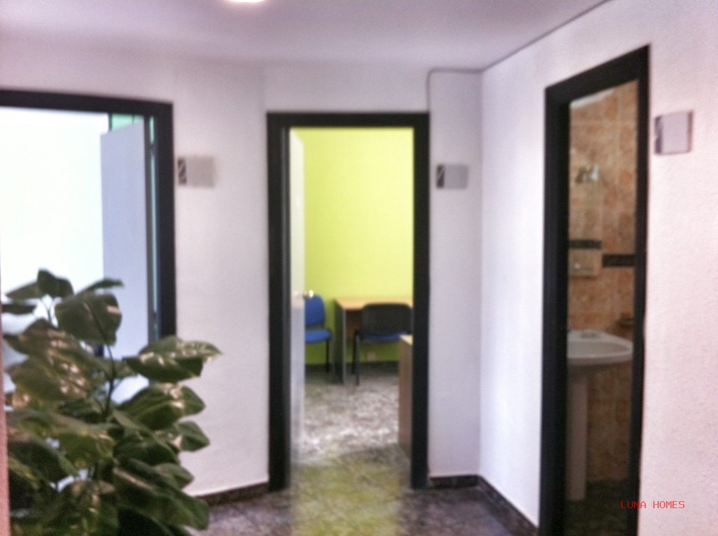 Office for rent in Málaga