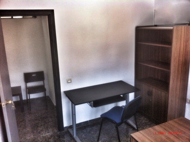 Oficina en aluguer en Málaga