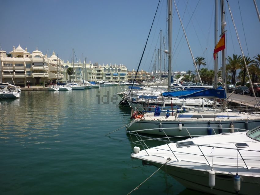 Local en venda en Benalmádena Costa