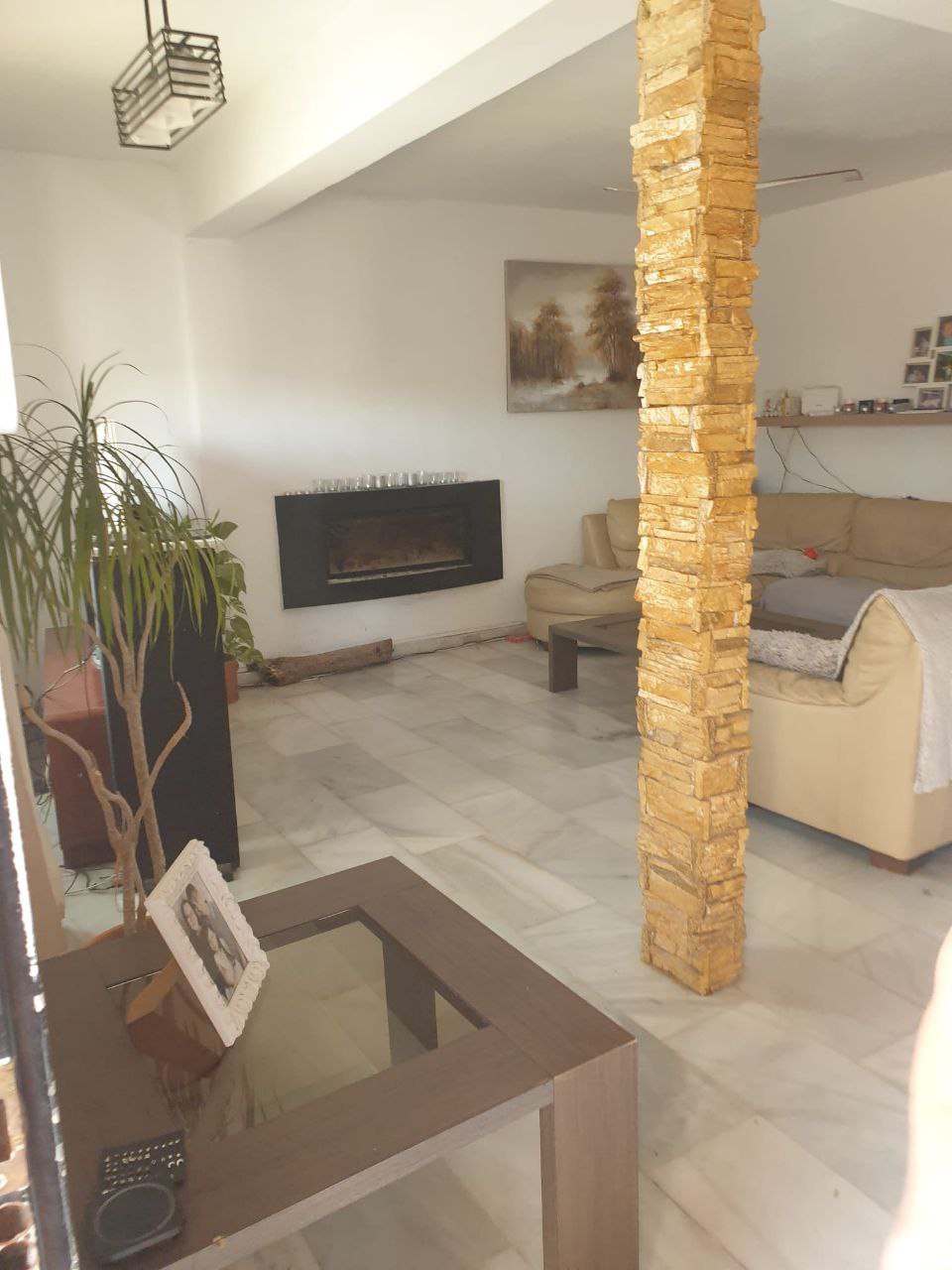 Impresionante Chalet Independiente con Jardín y Piscina en Zona Tranquila