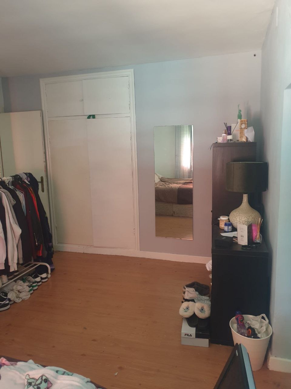 Impresionante Chalet Independiente con Jardín y Piscina en Zona Tranquila