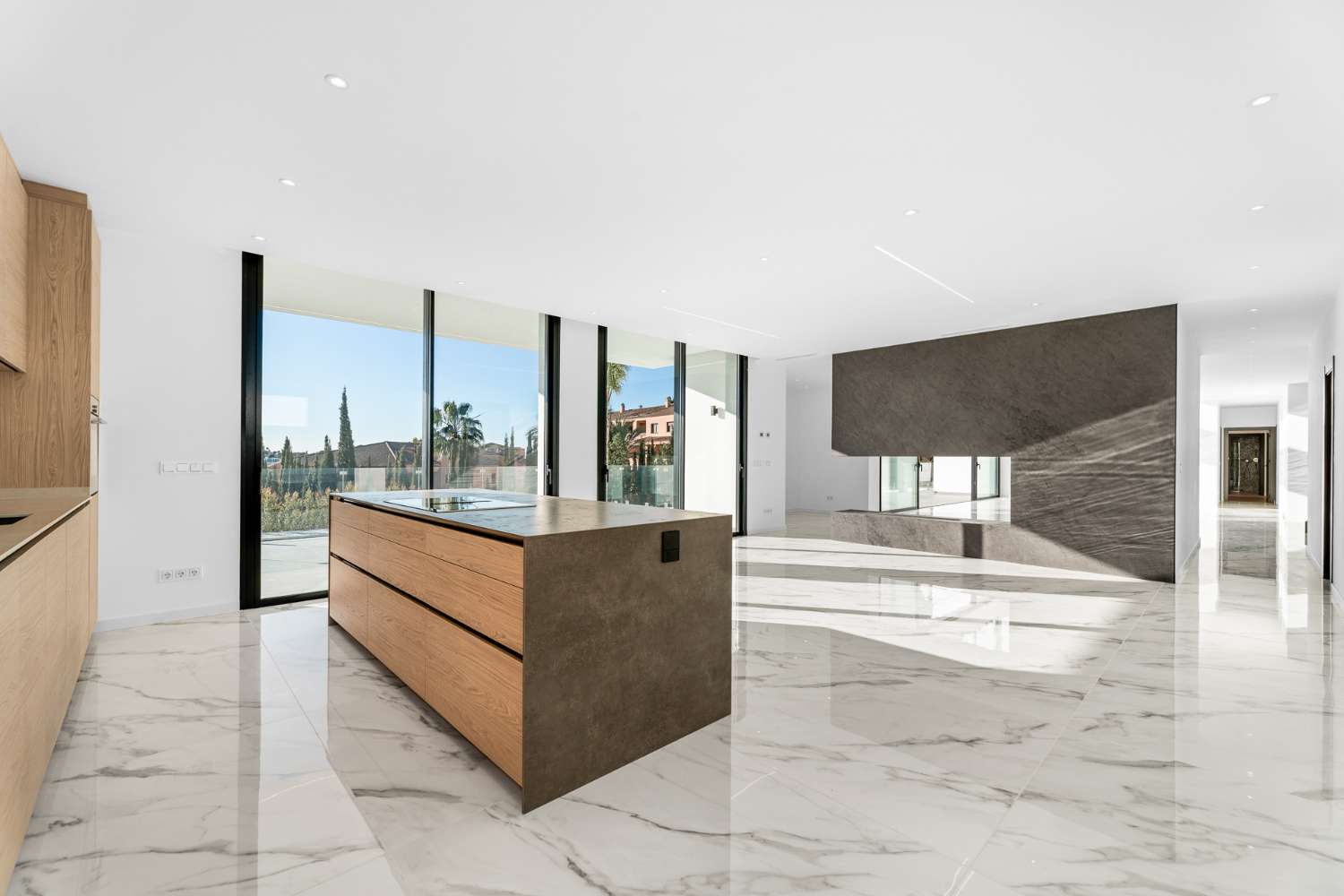 Villa te koop in El Paraíso (Benahavís)