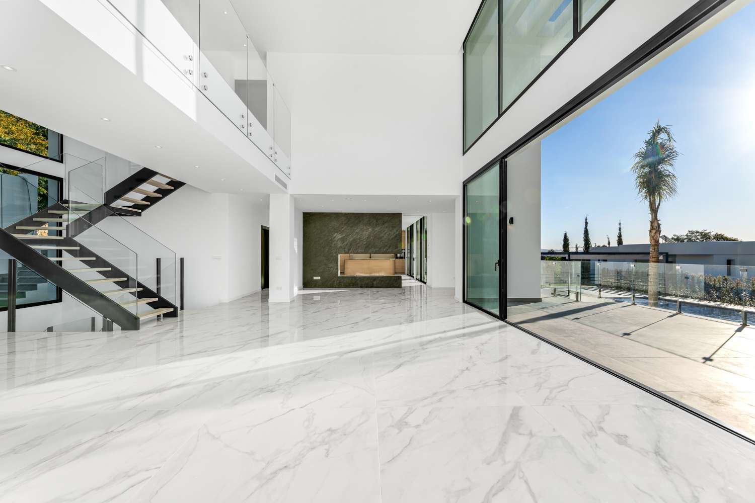 Villa te koop in El Paraíso (Benahavís)