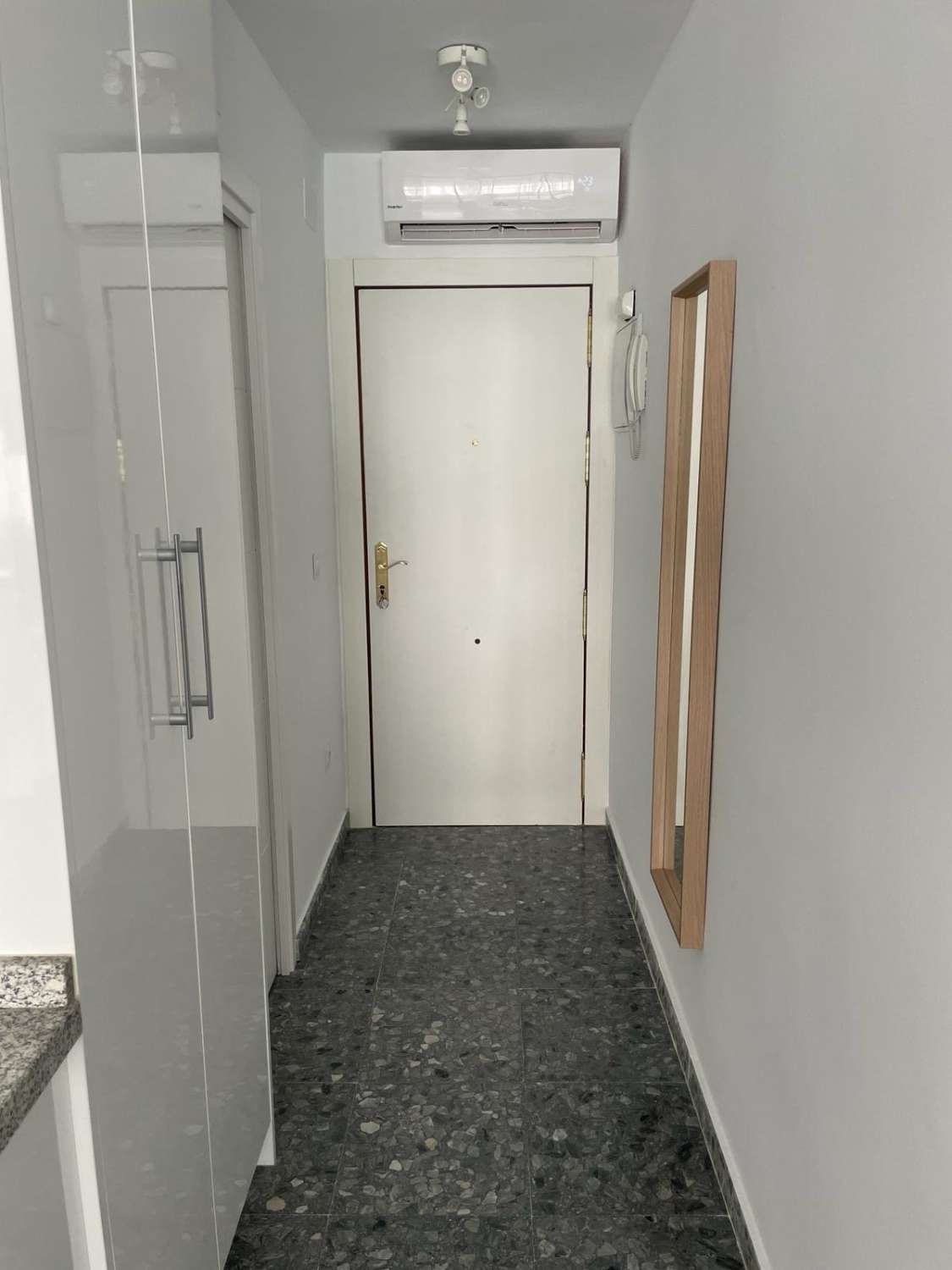 一室公寓 出售 在 Torremolinos