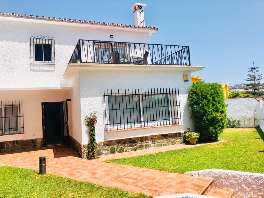 Villa vakantie in Solymar - Puerto Marina (Benalmádena)