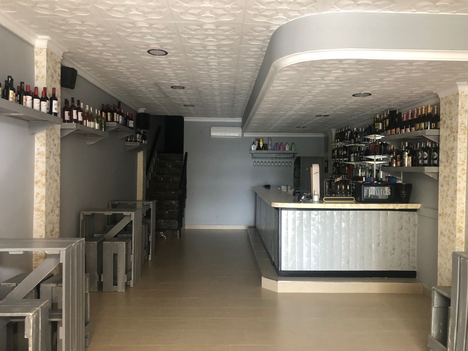 Bar transferentzia in La Carihuela - Los Nidos (Torremolinos)